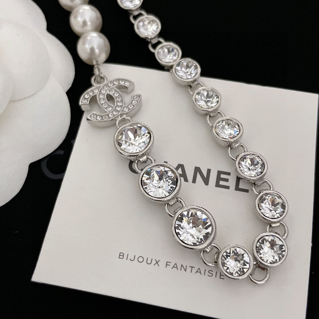 18K Chanel Pearls Crystals Necklace