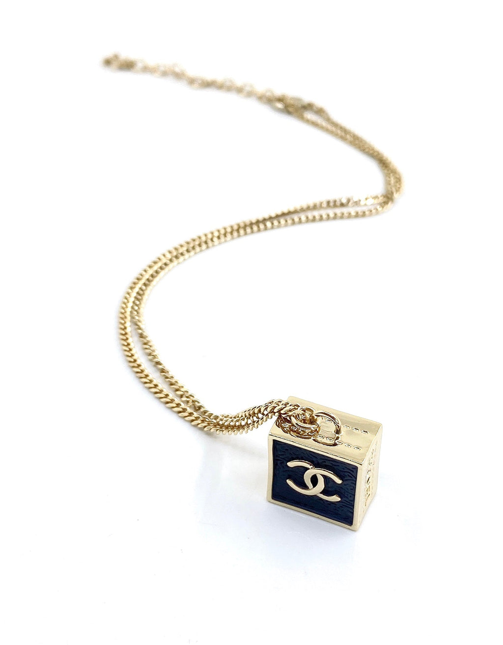 18K Chanel Square Pendant Necklace
