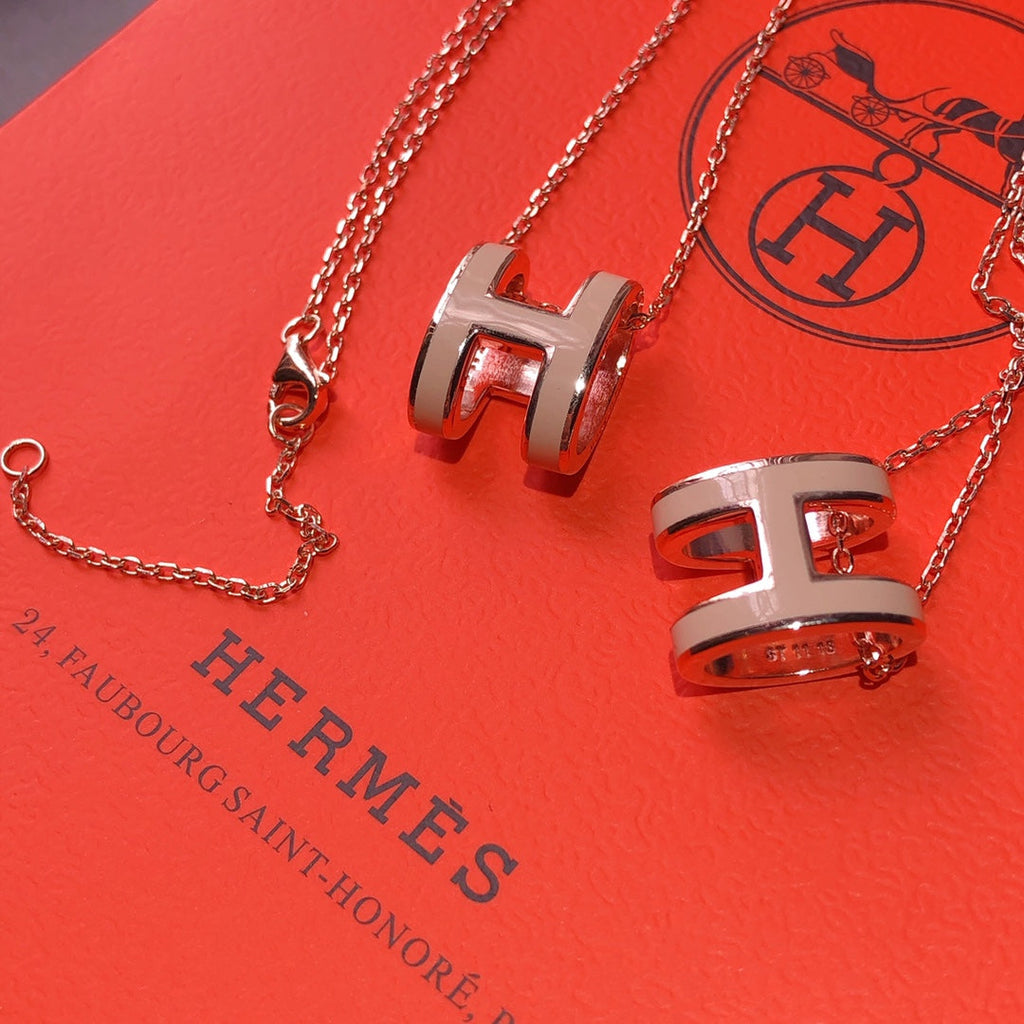 18K Mini Pop Hermès Grey Necklace