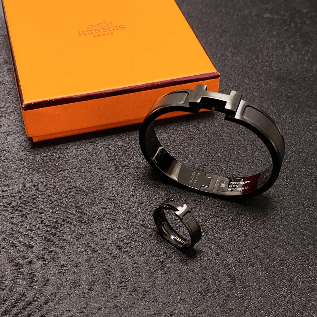 Hermès Clic HH So Black Ring