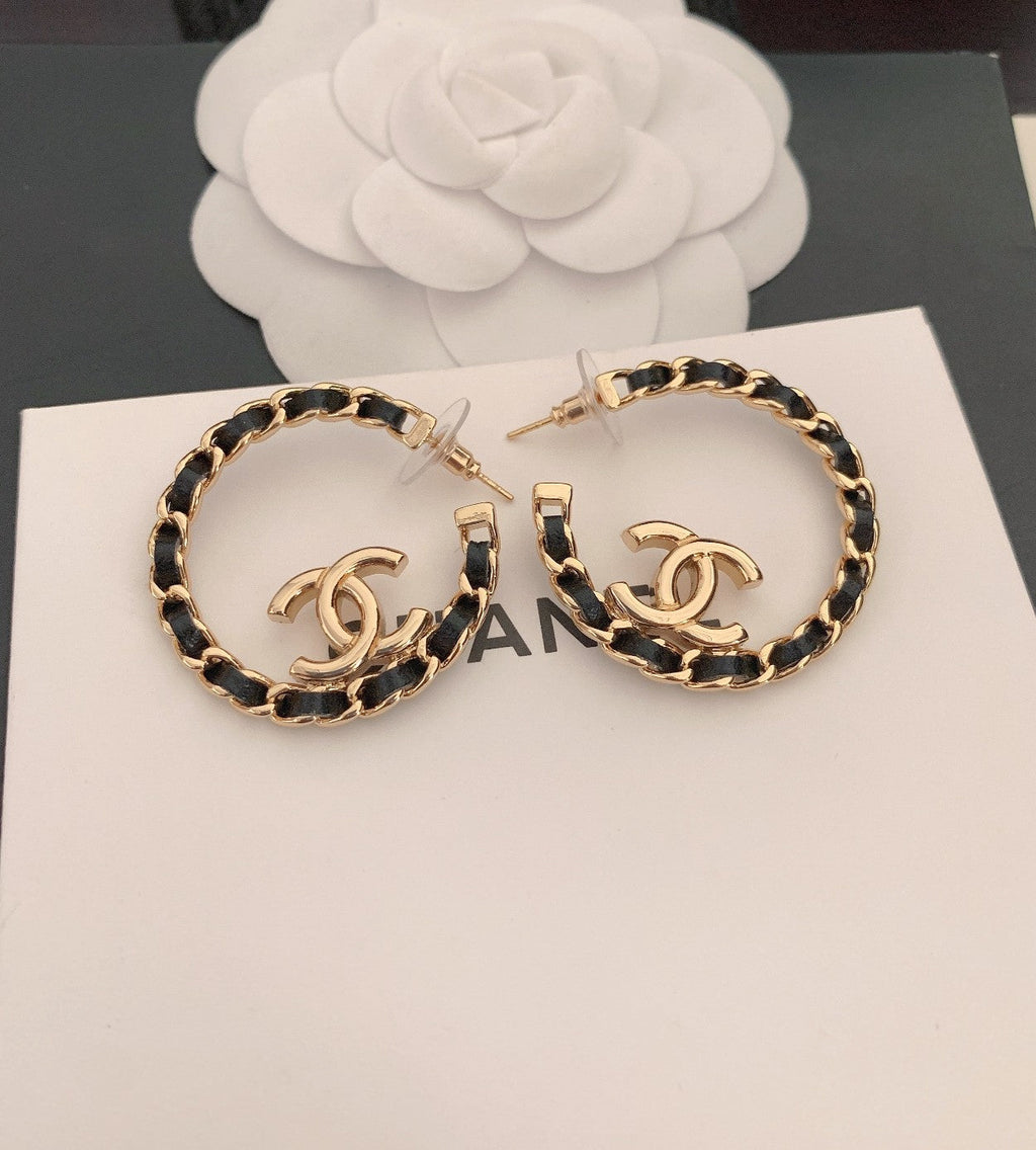 18K Chanel Strass Earrings