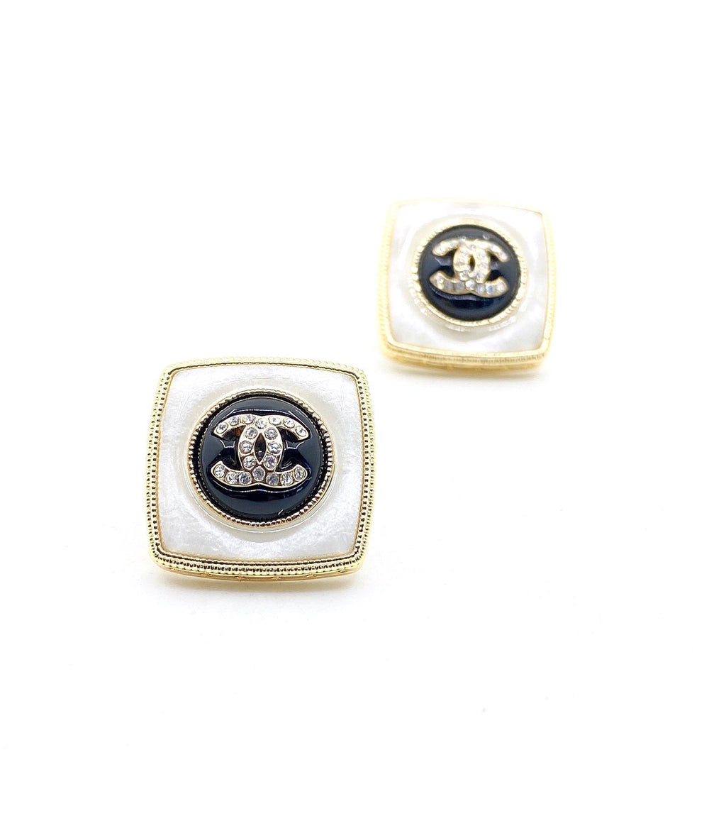 18K Chanel Pearl Square Earrings