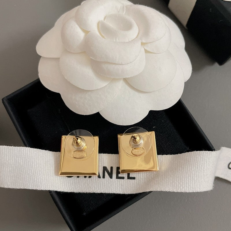 18K Chanel Black Gold Square Earrings