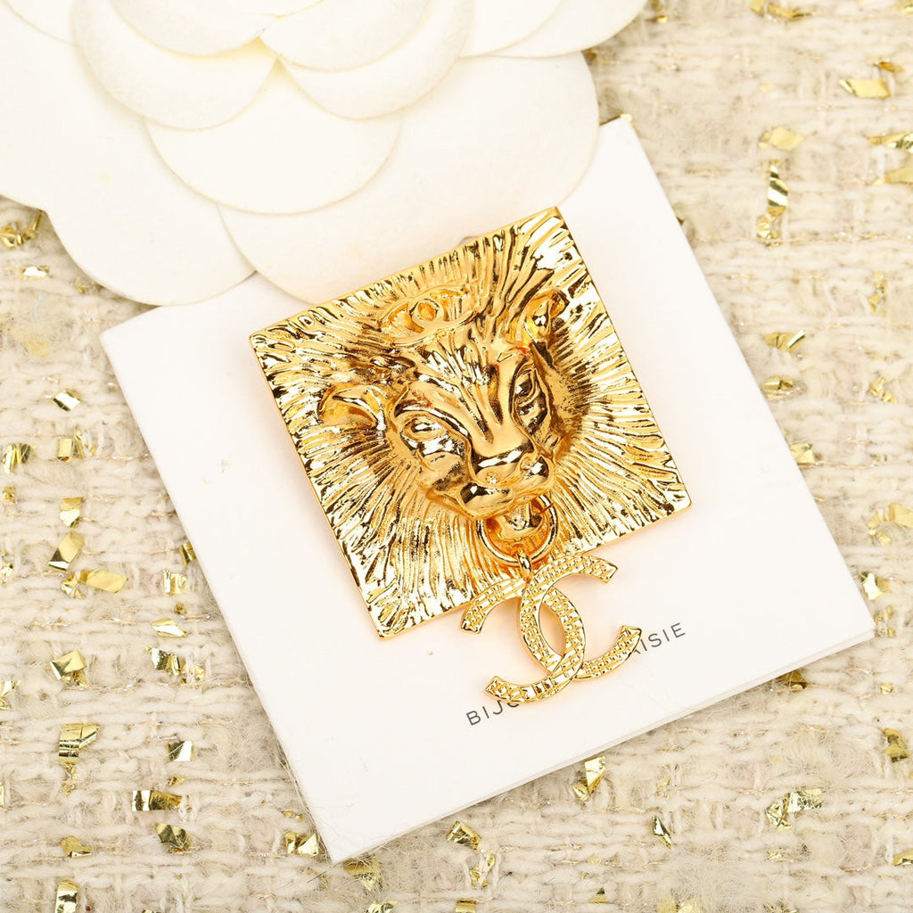18K Chanel Tiger Brooch
