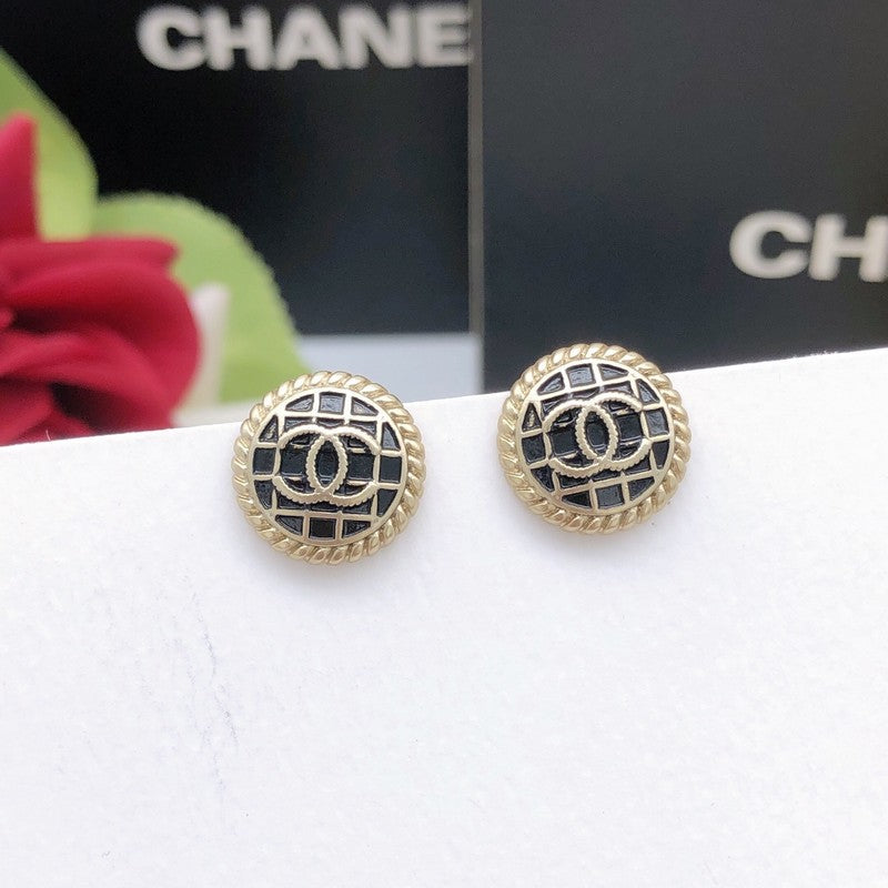 18K Chanel Black & Gold Round Earrings