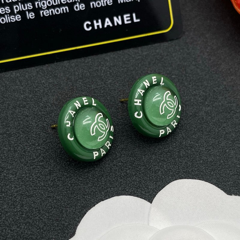 18K Chanel Green Round Earrings