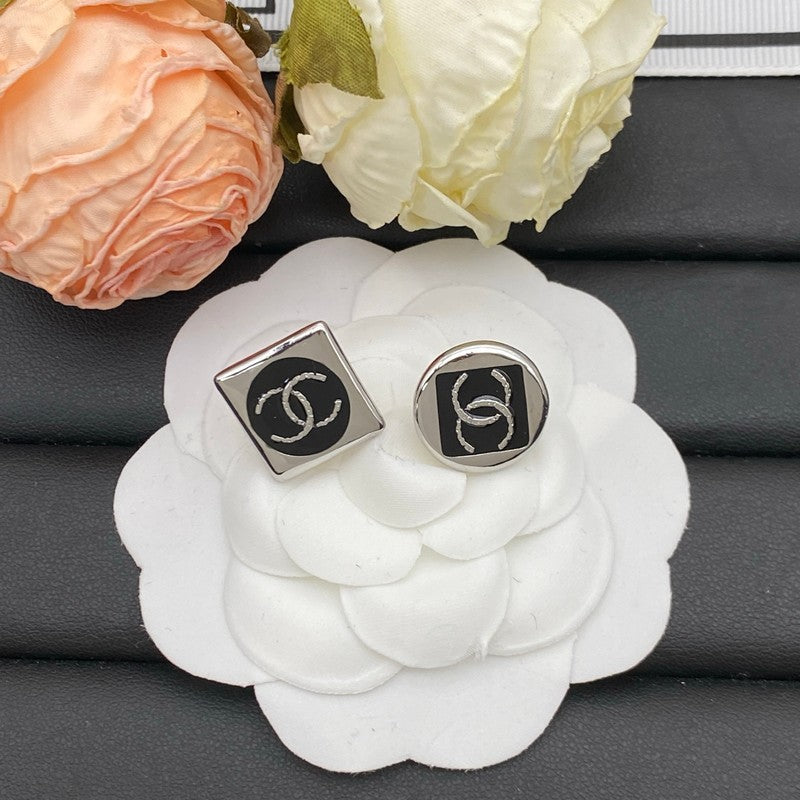 18K Chanel Black & White Square Gold Earrings