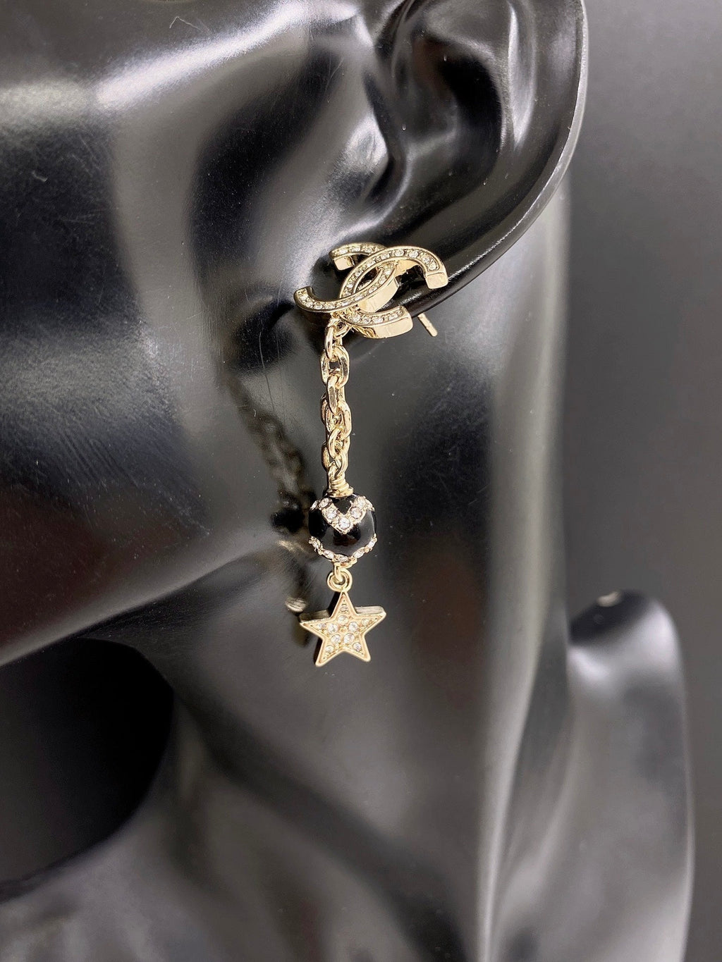 18K Chanel Star Pearls Earrings