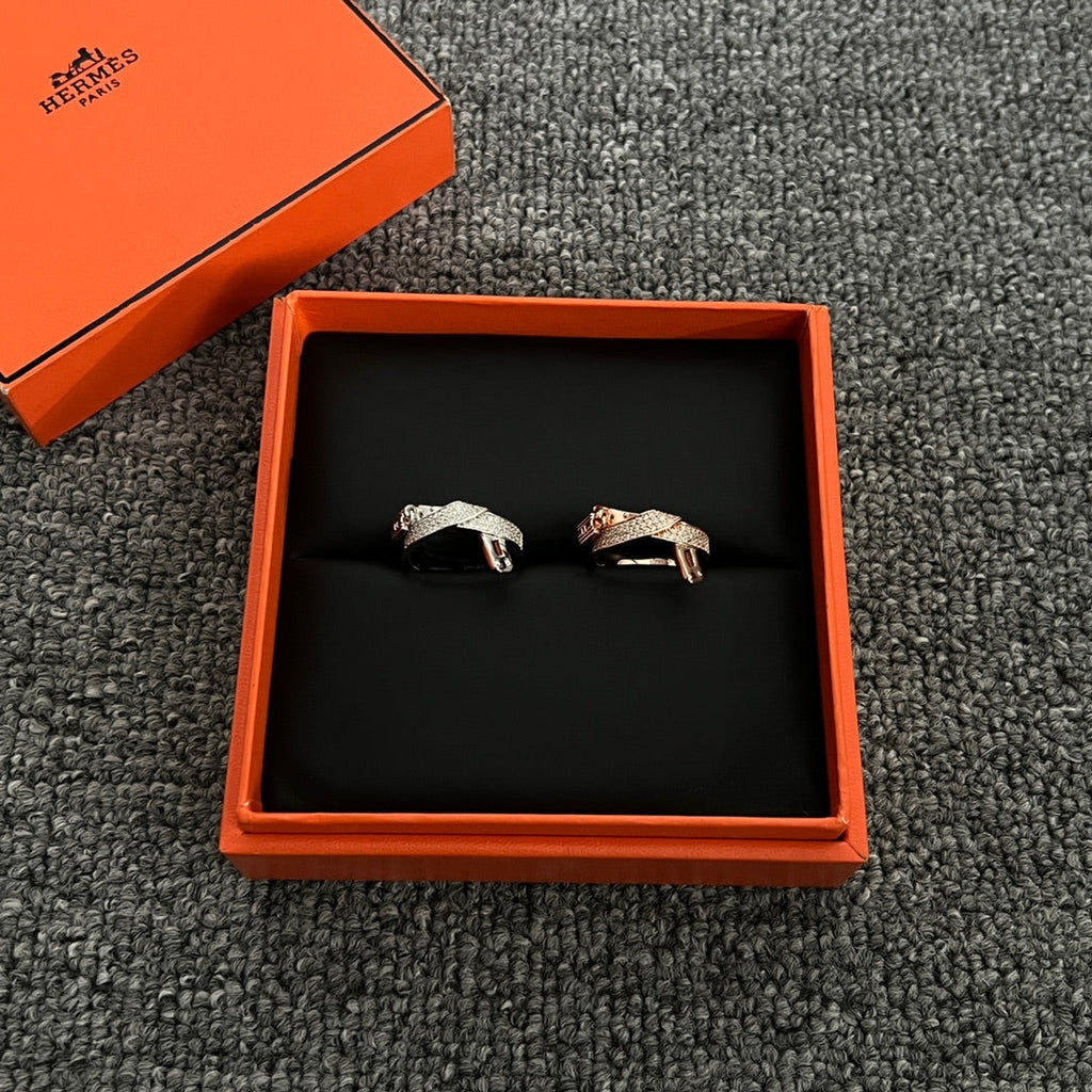 18K Kelly Gavroche Diamonds Hermès Ring