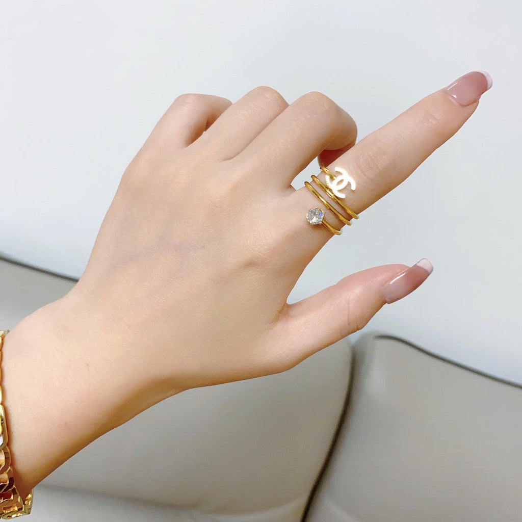 18K Chanel Vintage Pearl Ring