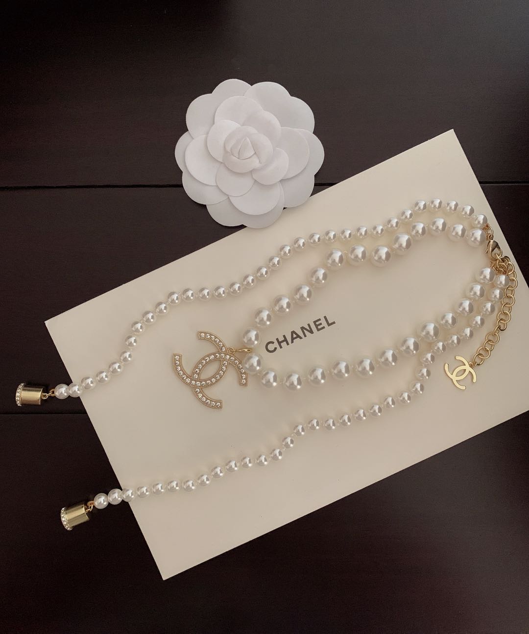 18K Chanel Pearls Long Necklace