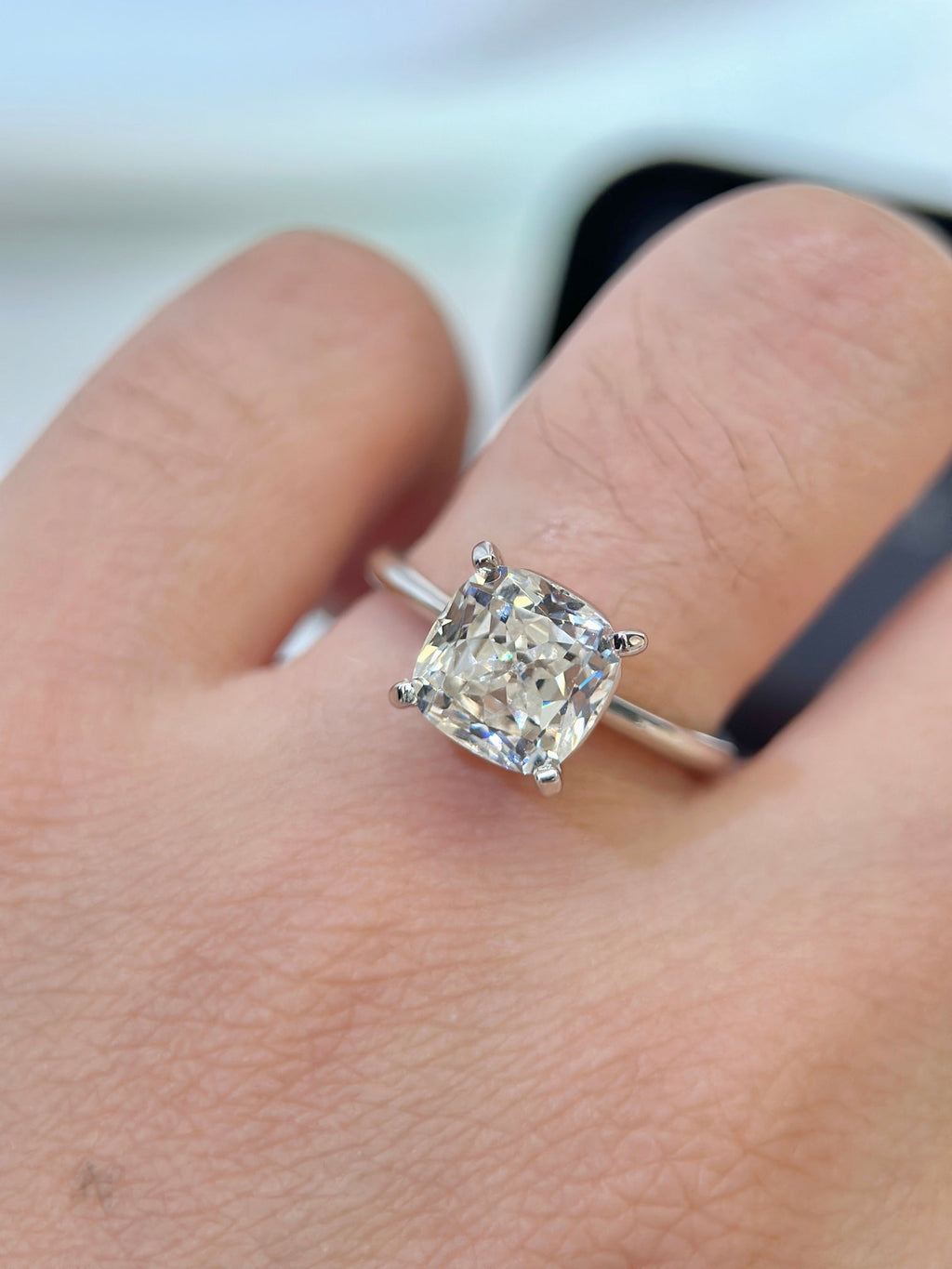 18K Tiffany & Co. True Engagement Ring