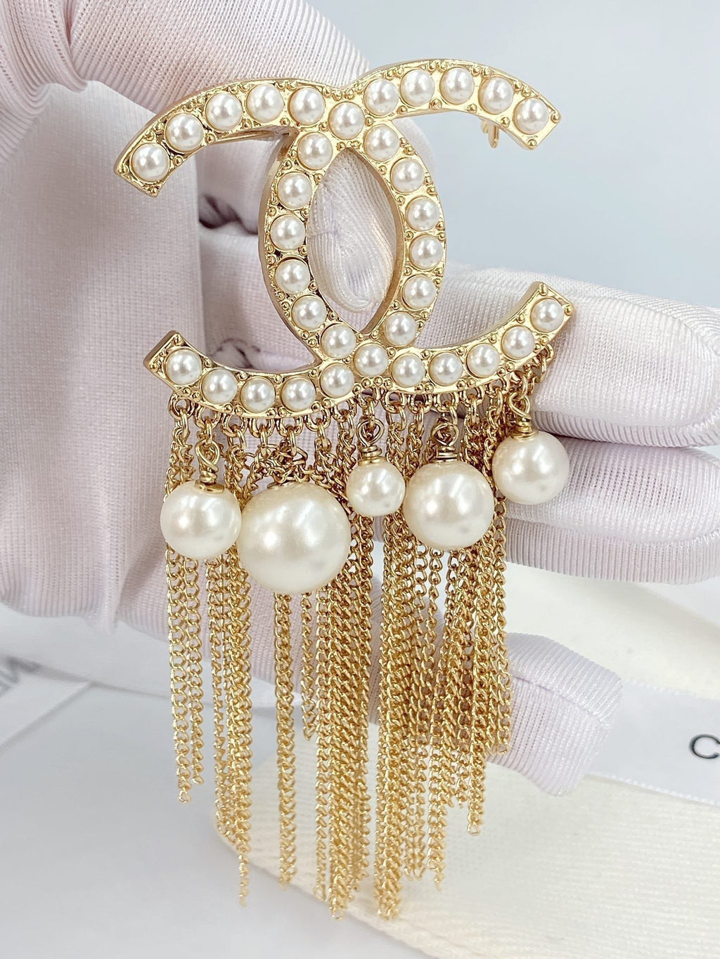 18K Chanel Pearl Tassel Brooch