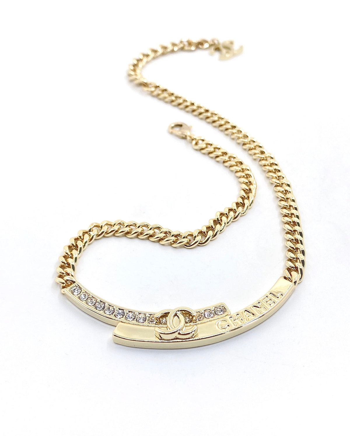 18K Chanel Diamonds Choker Necklace