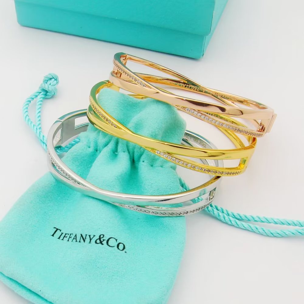 18K Tiffany & Co. Atlas x Narrow Hinged Bangle Bracelet