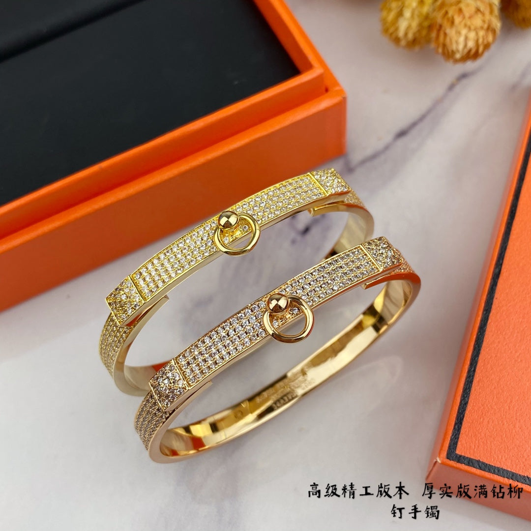 18K Collier De Chien Diamond Hermès Bracelet