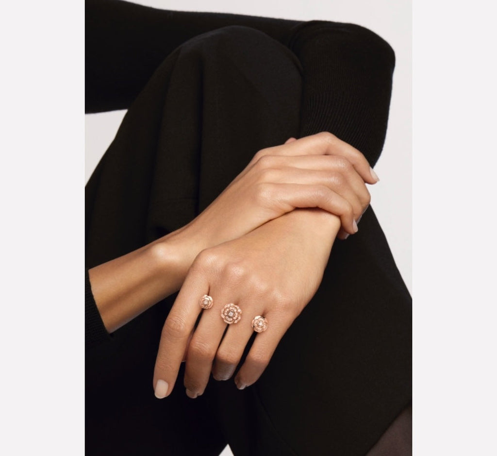 18K Chanel Extrait De Cam¨¦lia Transformable Ring