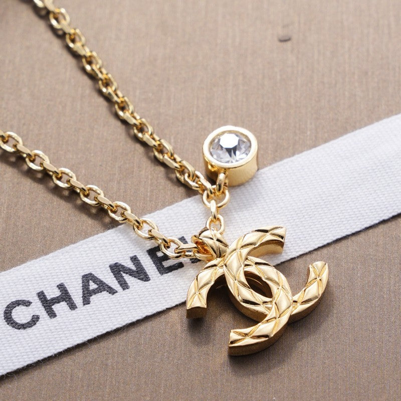 18K Chanel Diamond Gold Necklace