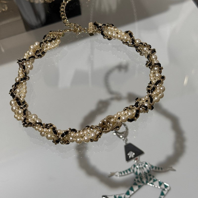 18K Chanel Pearl Leather Choker Necklace