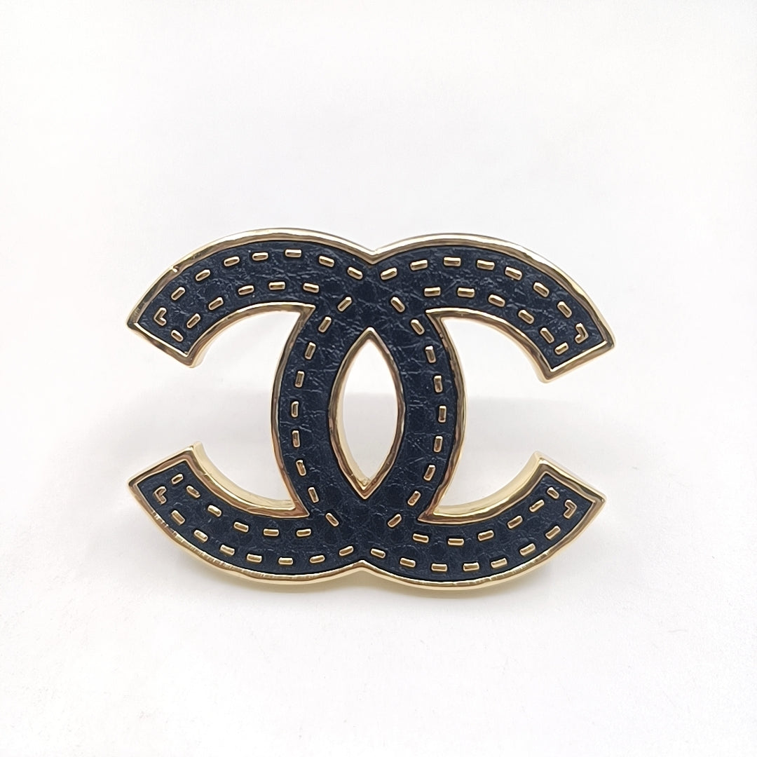 18K Chanel Black Brooch