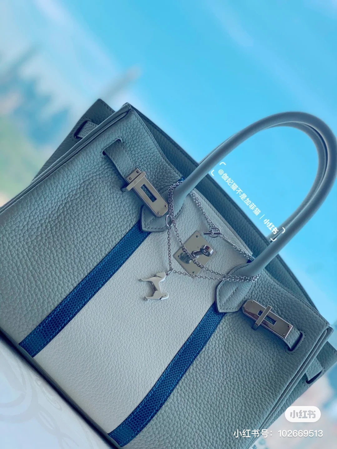 18K Panache Pendant Hermès Necklace