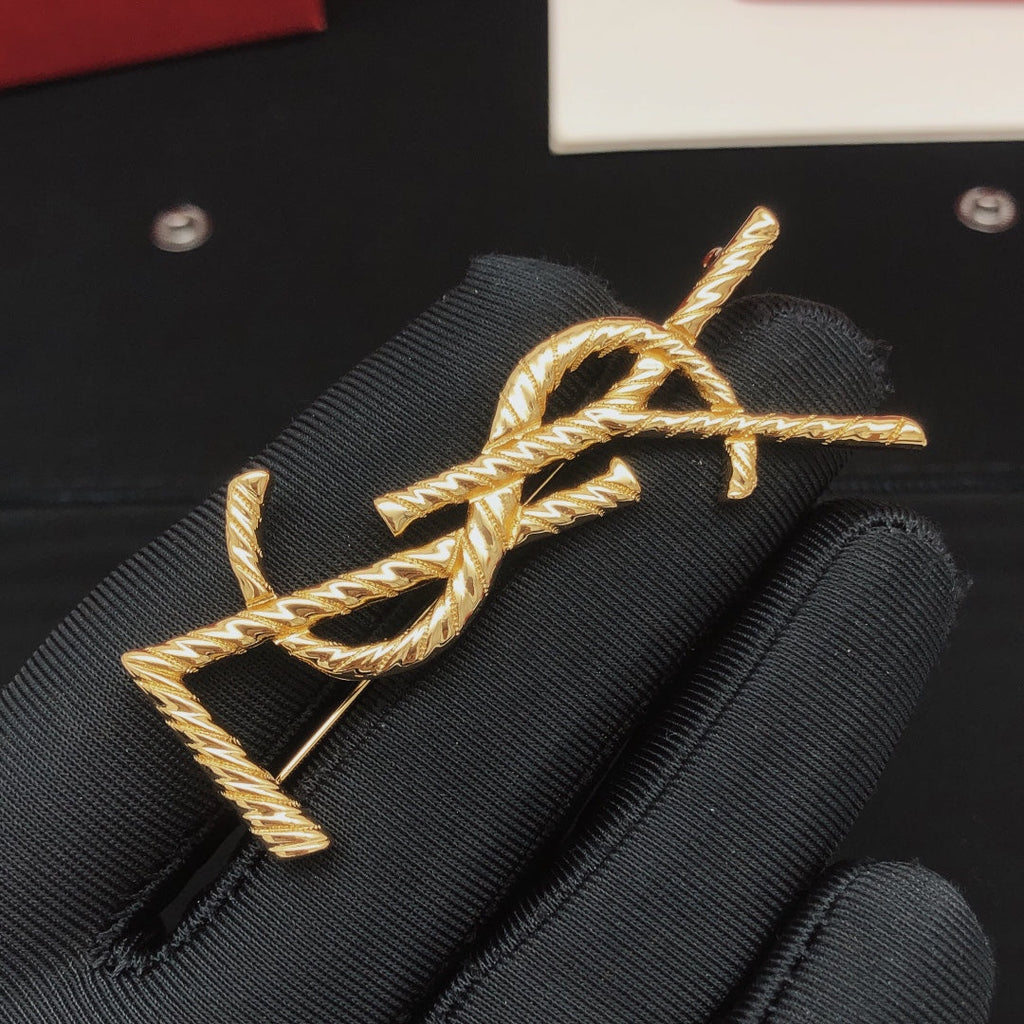 18K Saint Laurent YSL Gold Brooch