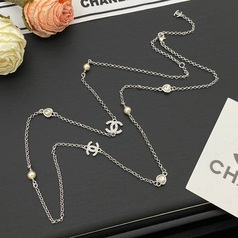 18K Chanel Long Gold Necklace