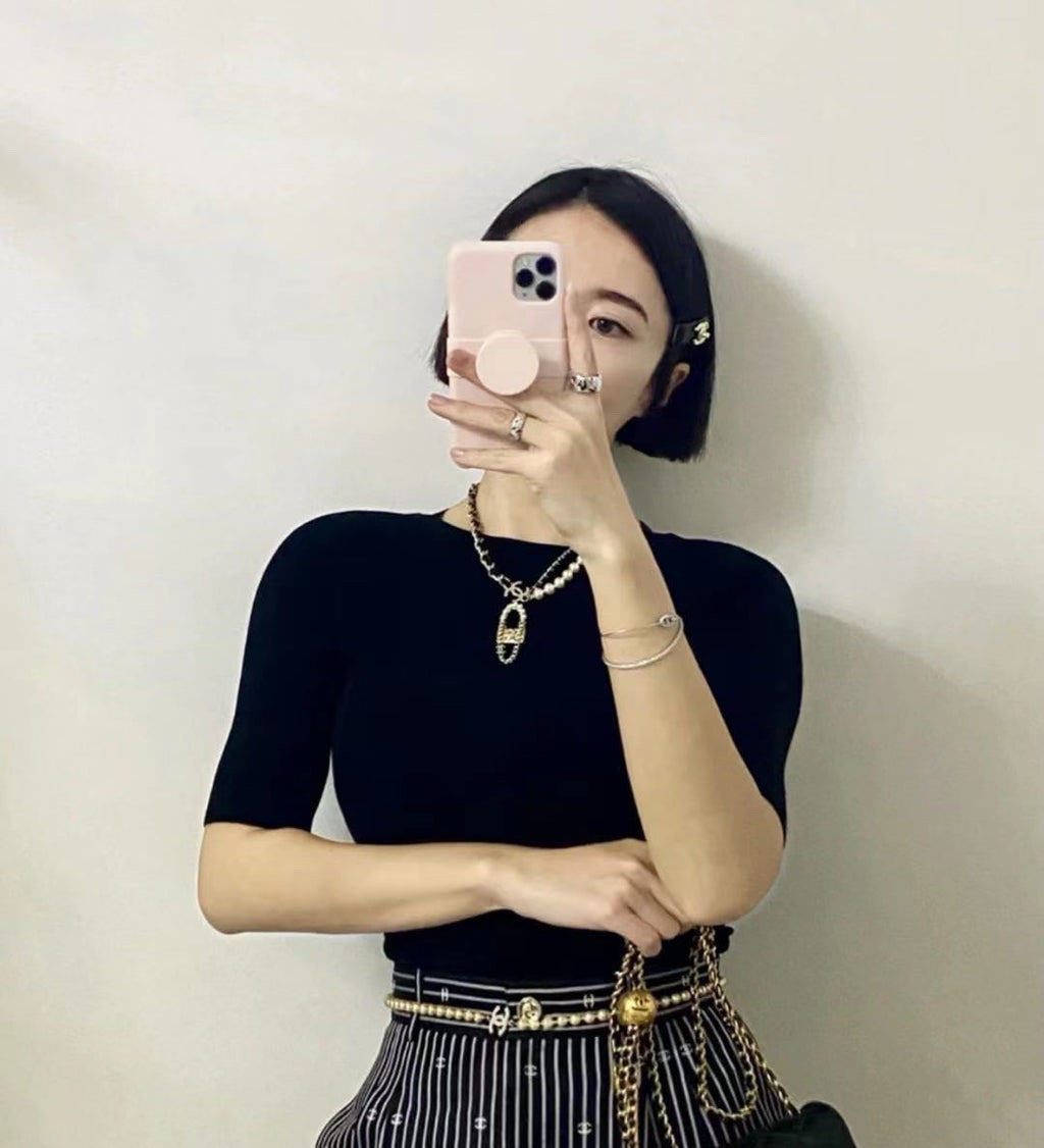 18K Chanel Pearl Bag Pendant Necklace