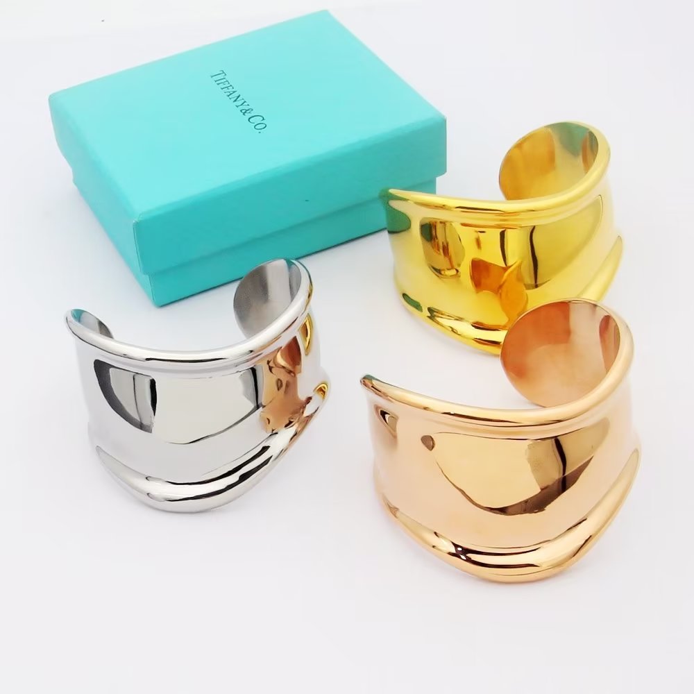 18K Tiffany & Co. Elsa Peretti Small Bone Cuff Bracelet