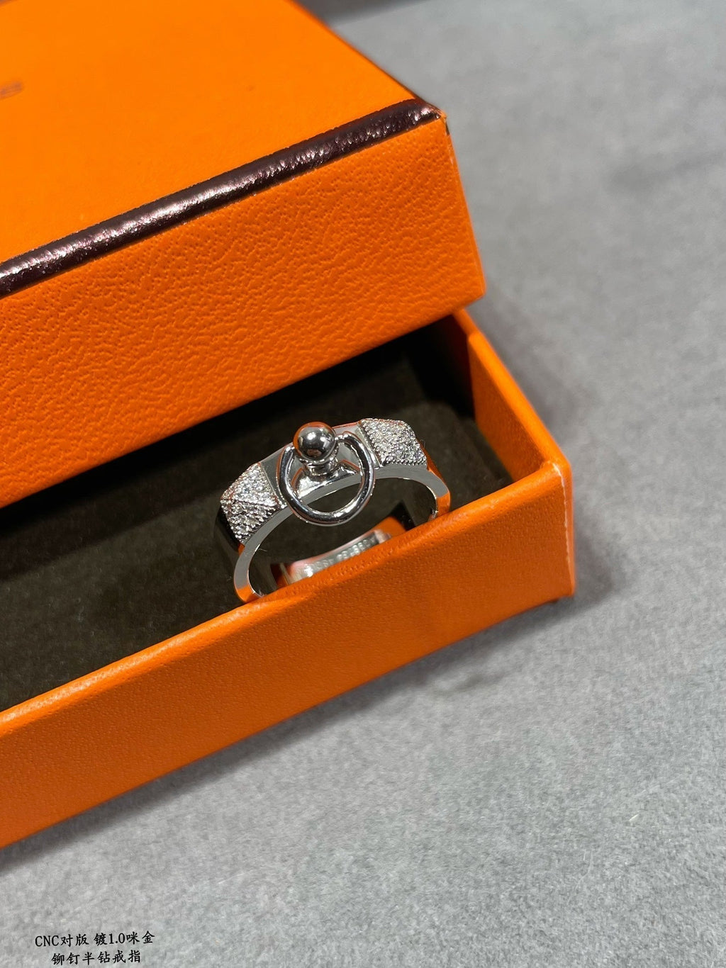 18K Collier De Chien Lock Diamonds Hermès Ring