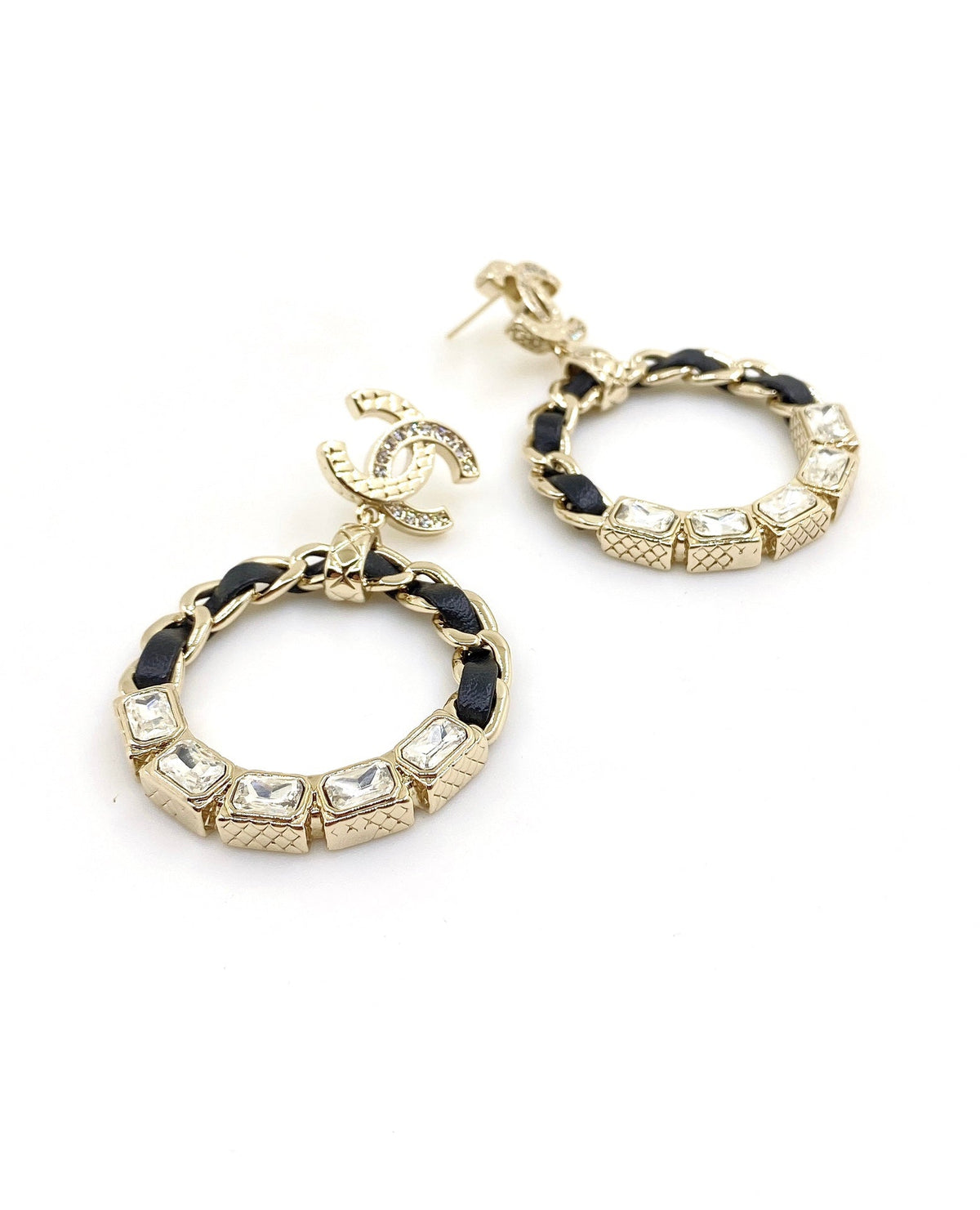 18K Chanel Round Crystals Earrings