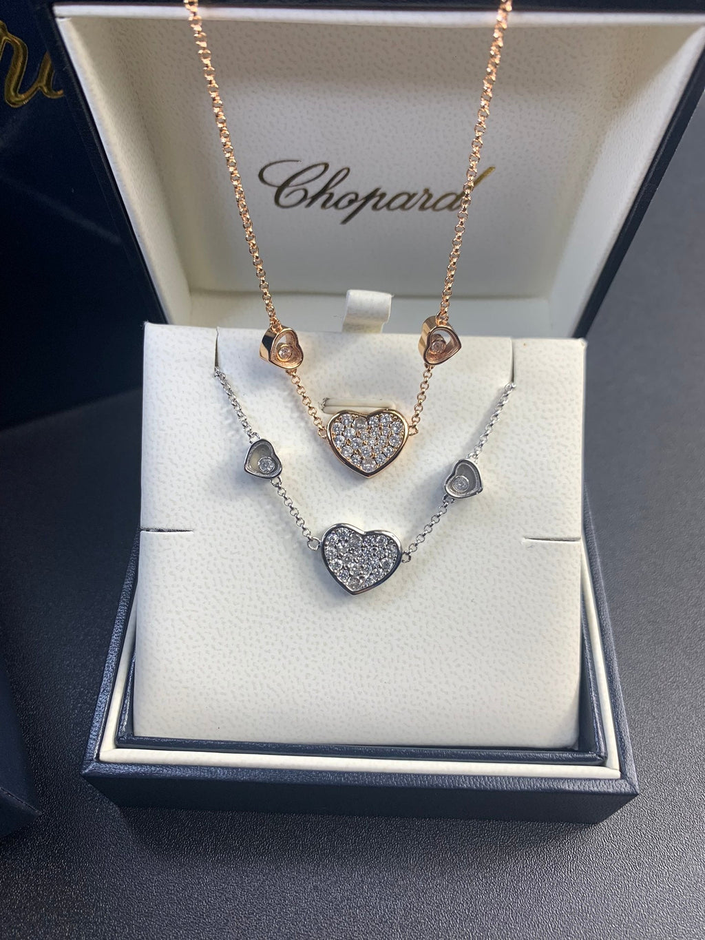 18K Chopard Happy Heart Diamonds Necklace