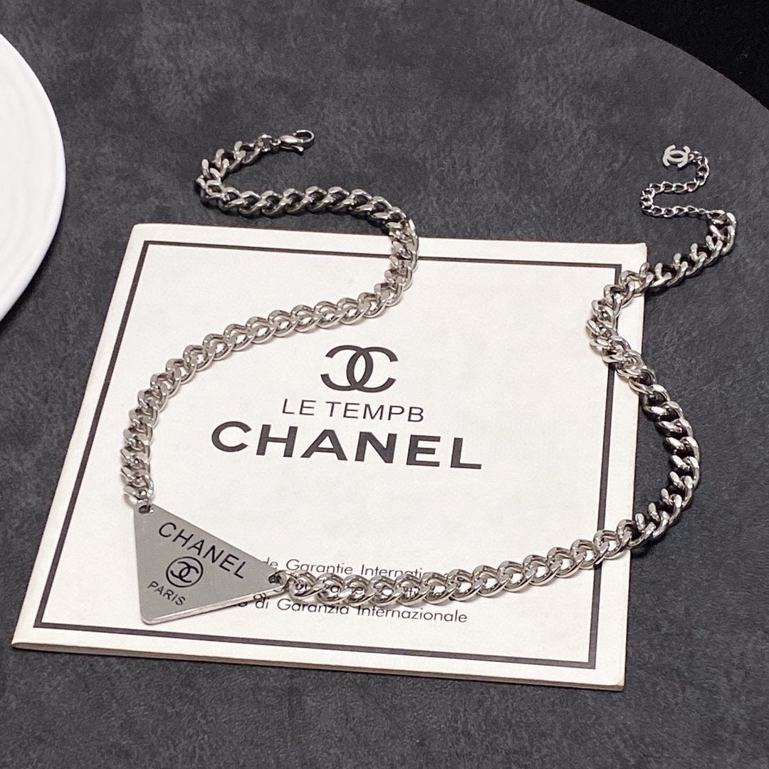 18K Chanel Triangle Necklace