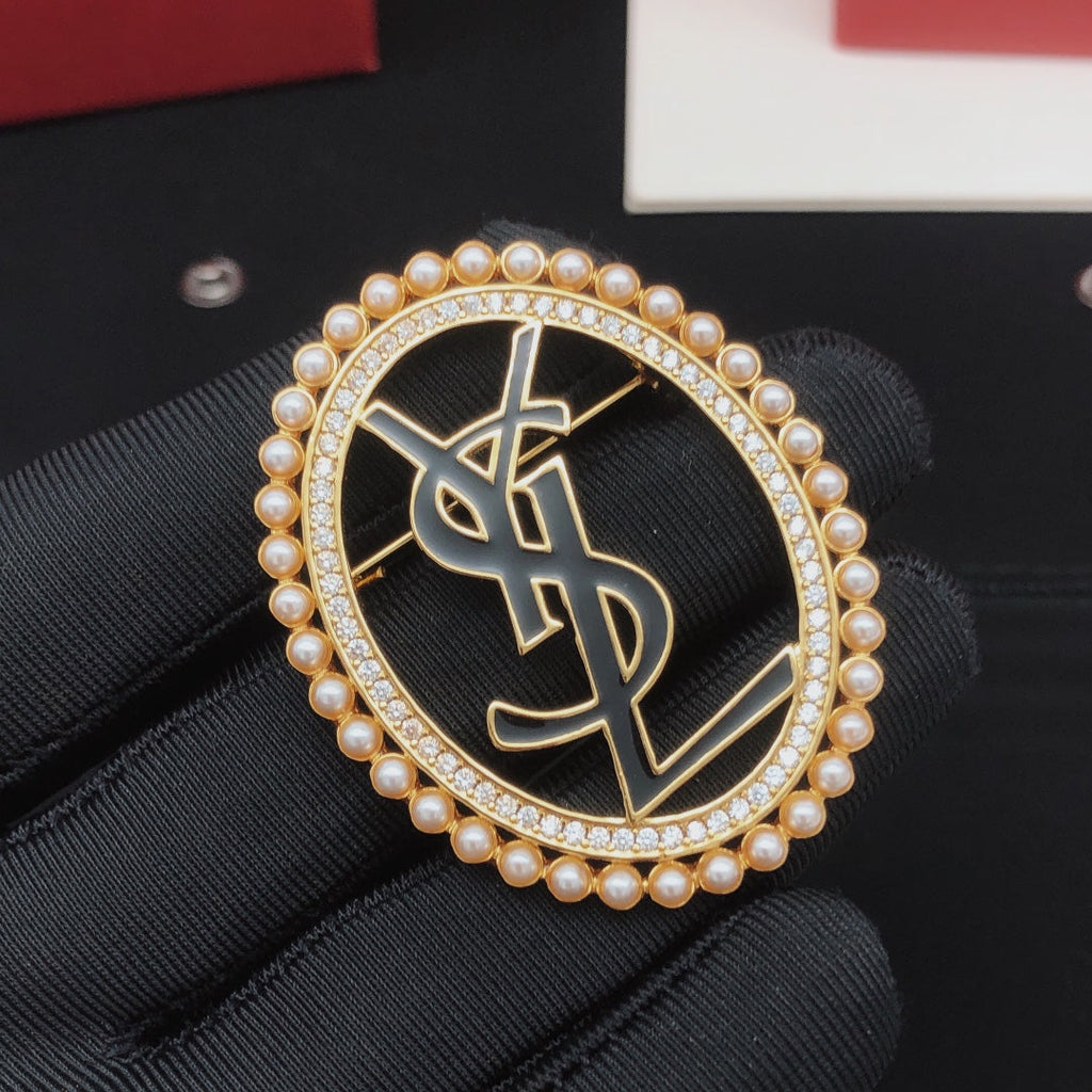 18K Saint Laurent Oval Pearls Brooch