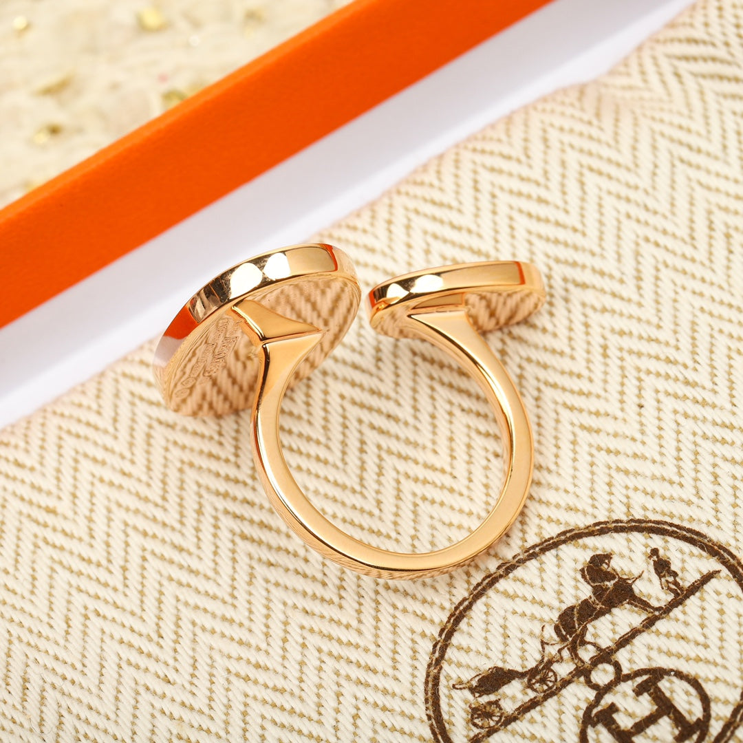 18K Chaine D'ancre Verso Large Hermès Ring