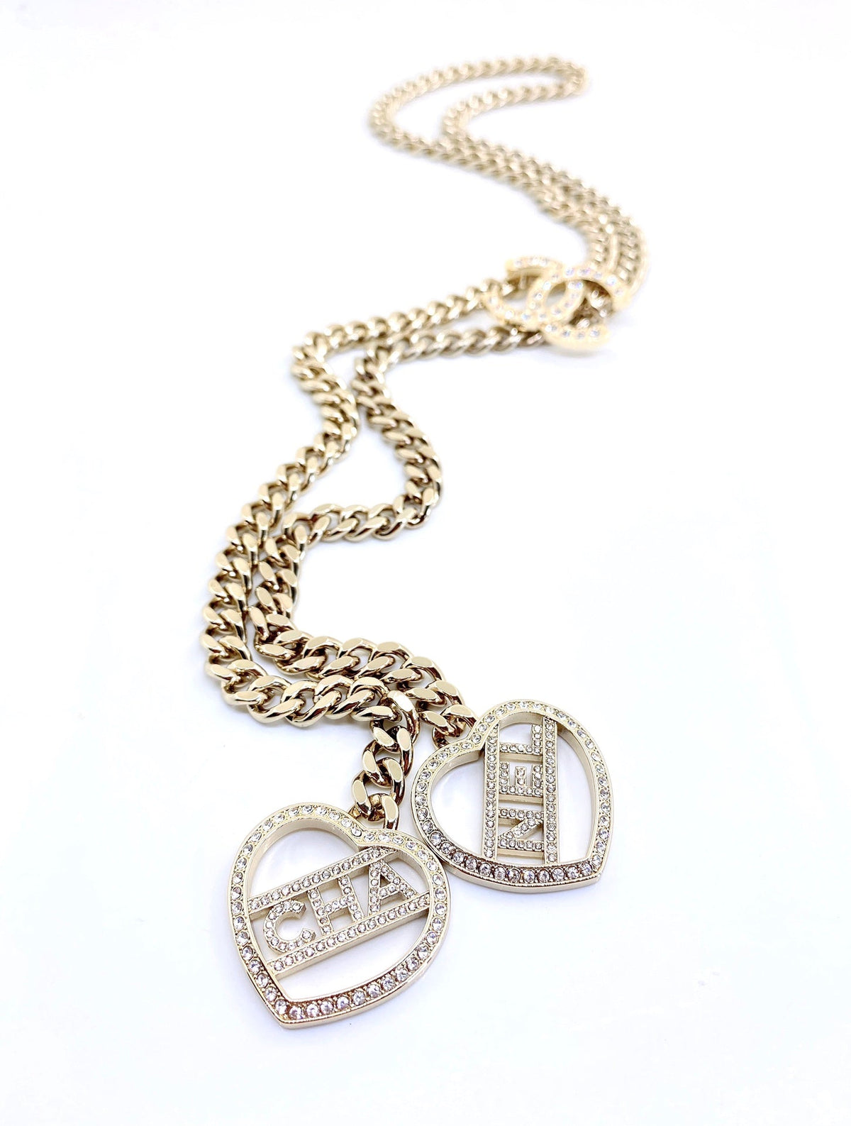 18K Chanel Heart Chain Necklace