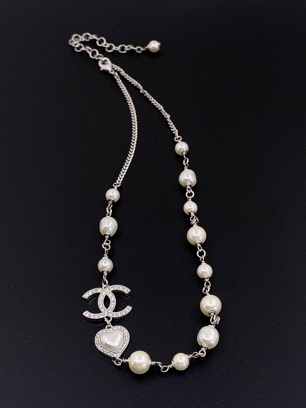 18K Chanel Pearls Crystals Necklace