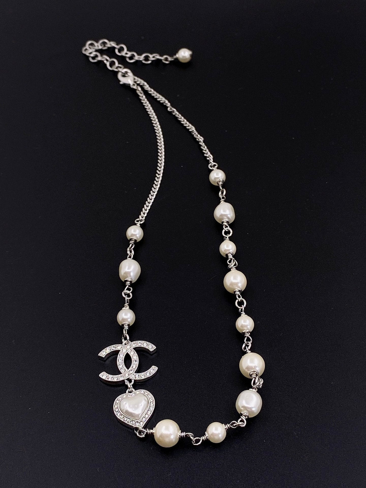18K Chanel Pearls Crystals Necklace