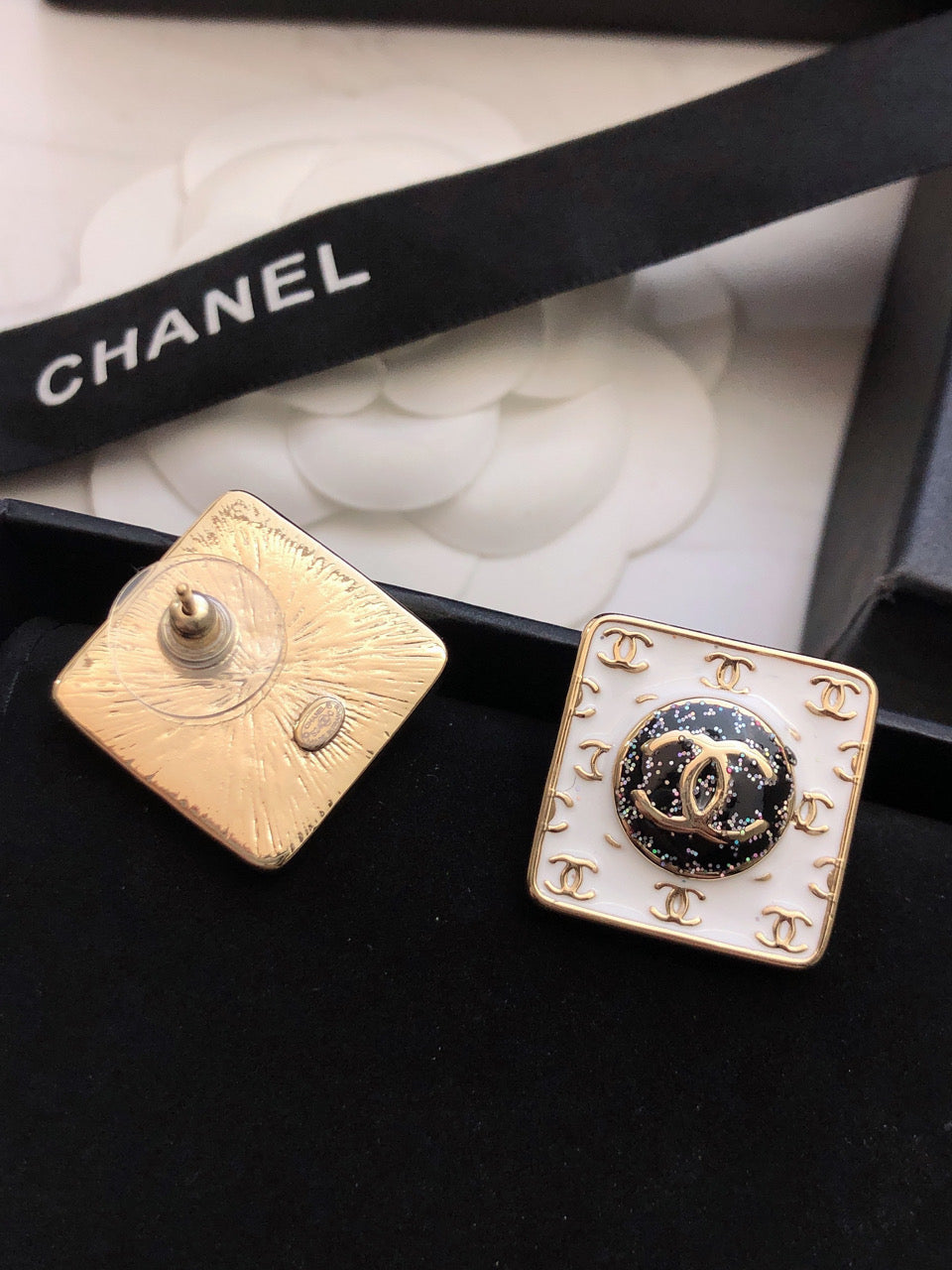 18K Vintage Chanel Earrings