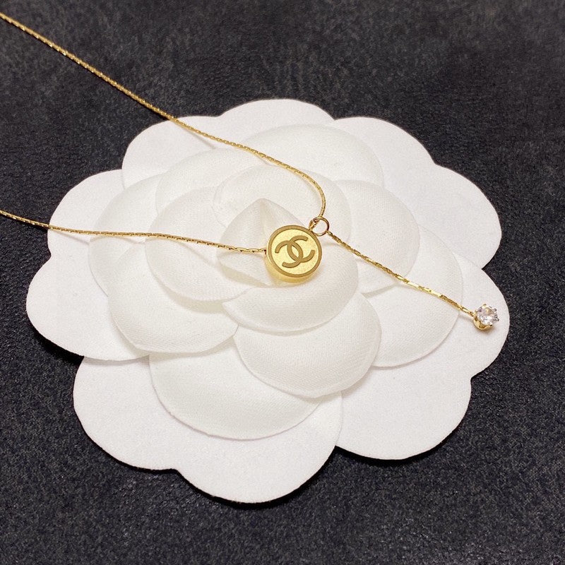 18K Chanel Gold Necklace