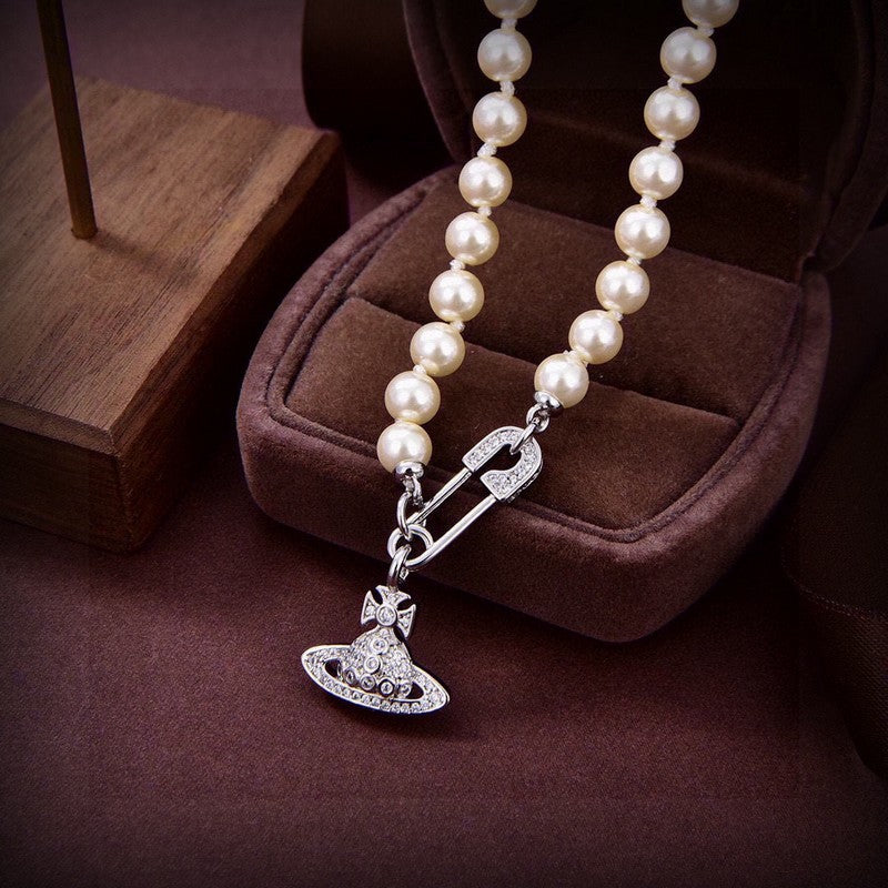 18K Vivienne Westwood Mini Bas Relief Pearls Necklace