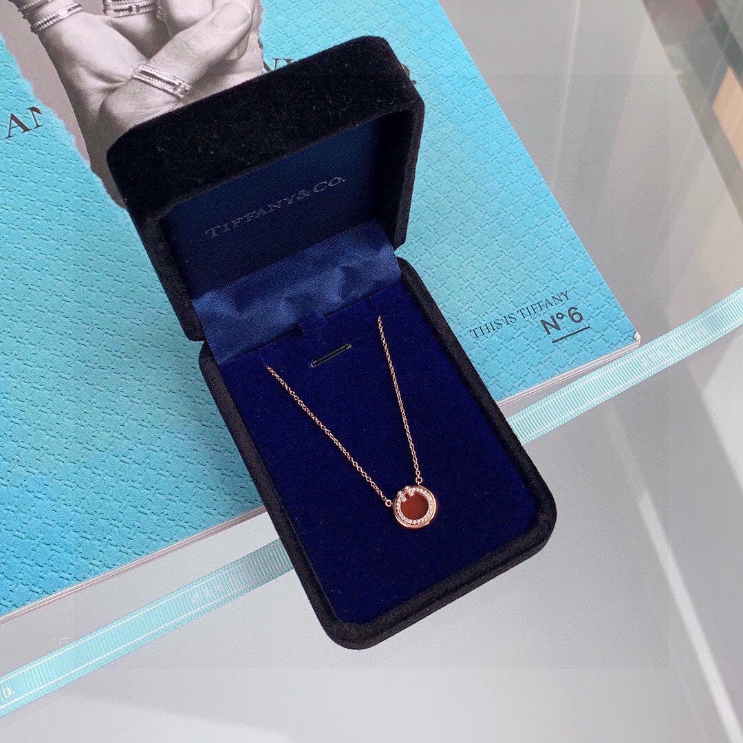 18K Tiffany & Co. Diamond & Turquoise Circle Pendant Necklace