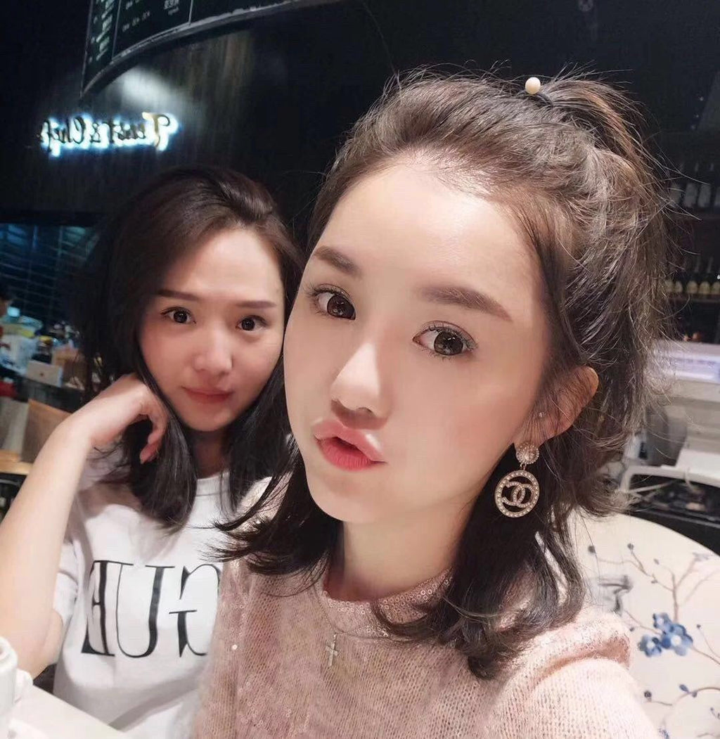18K Chanel Pearl Earrings