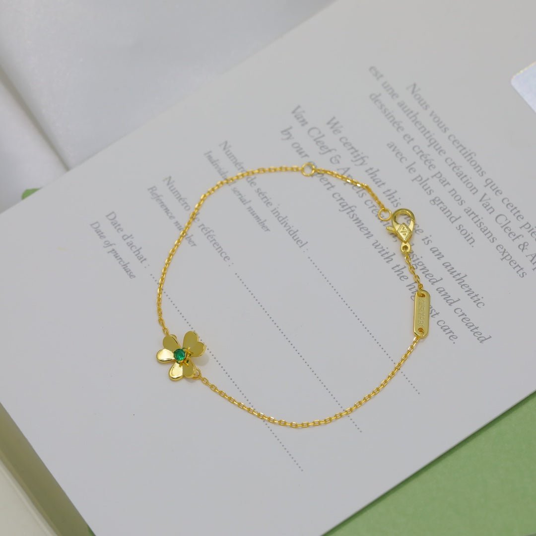 18K Van Cleef & Arpels Frivole Emerald Bracelet