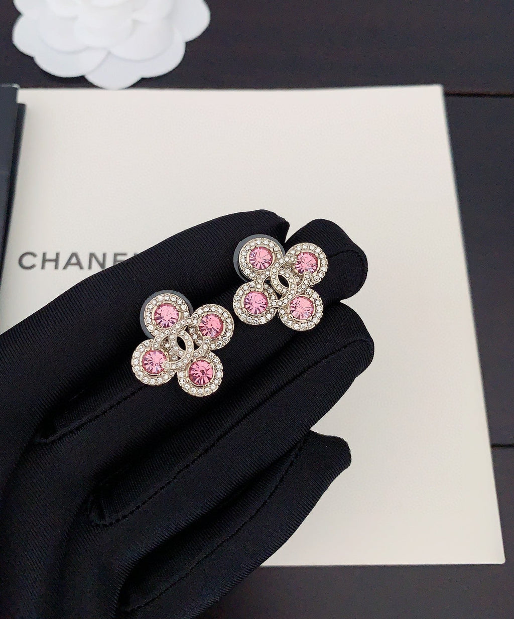 18K Chanel Pink Diamonds Earrings
