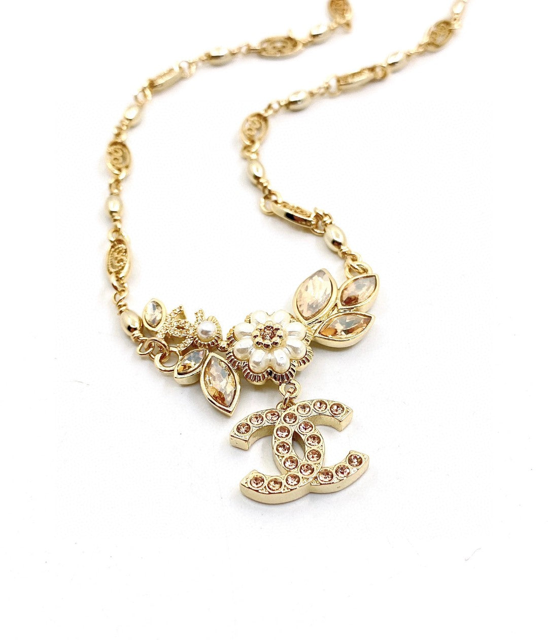 18K Chanel Flower Diamond Necklace