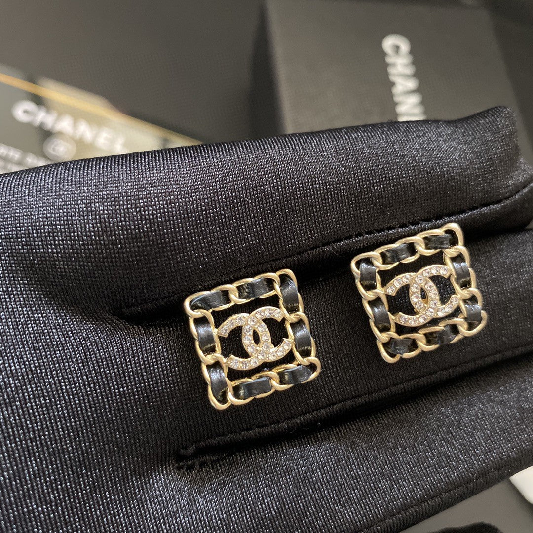 18K Chanel Square Leather Earrings