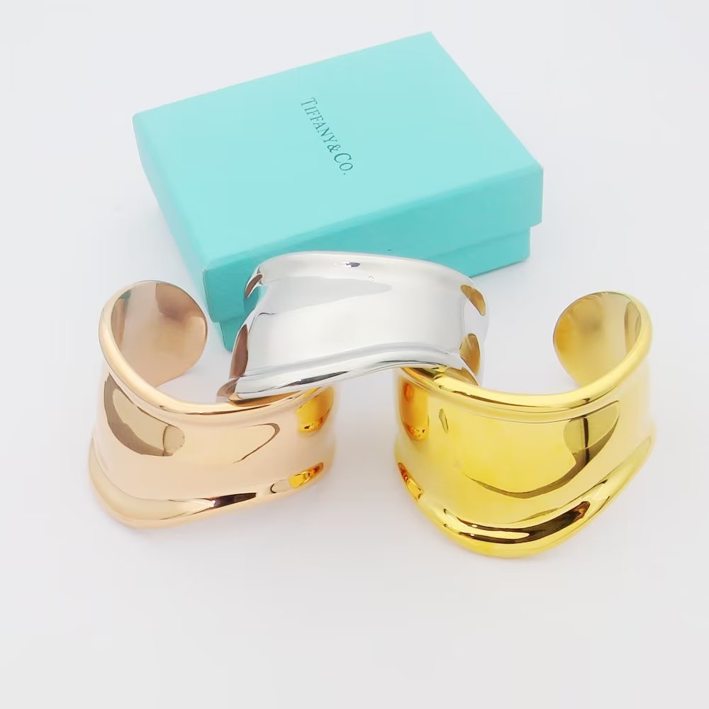 18K Tiffany & Co. Elsa Peretti Small Bone Cuff Bracelet