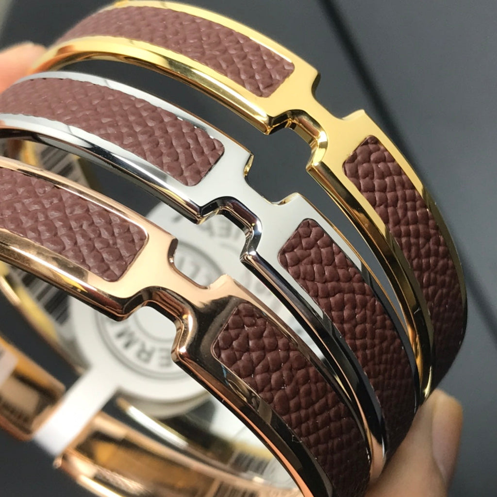 18K Olympe Light Brown Hermès Bracelet