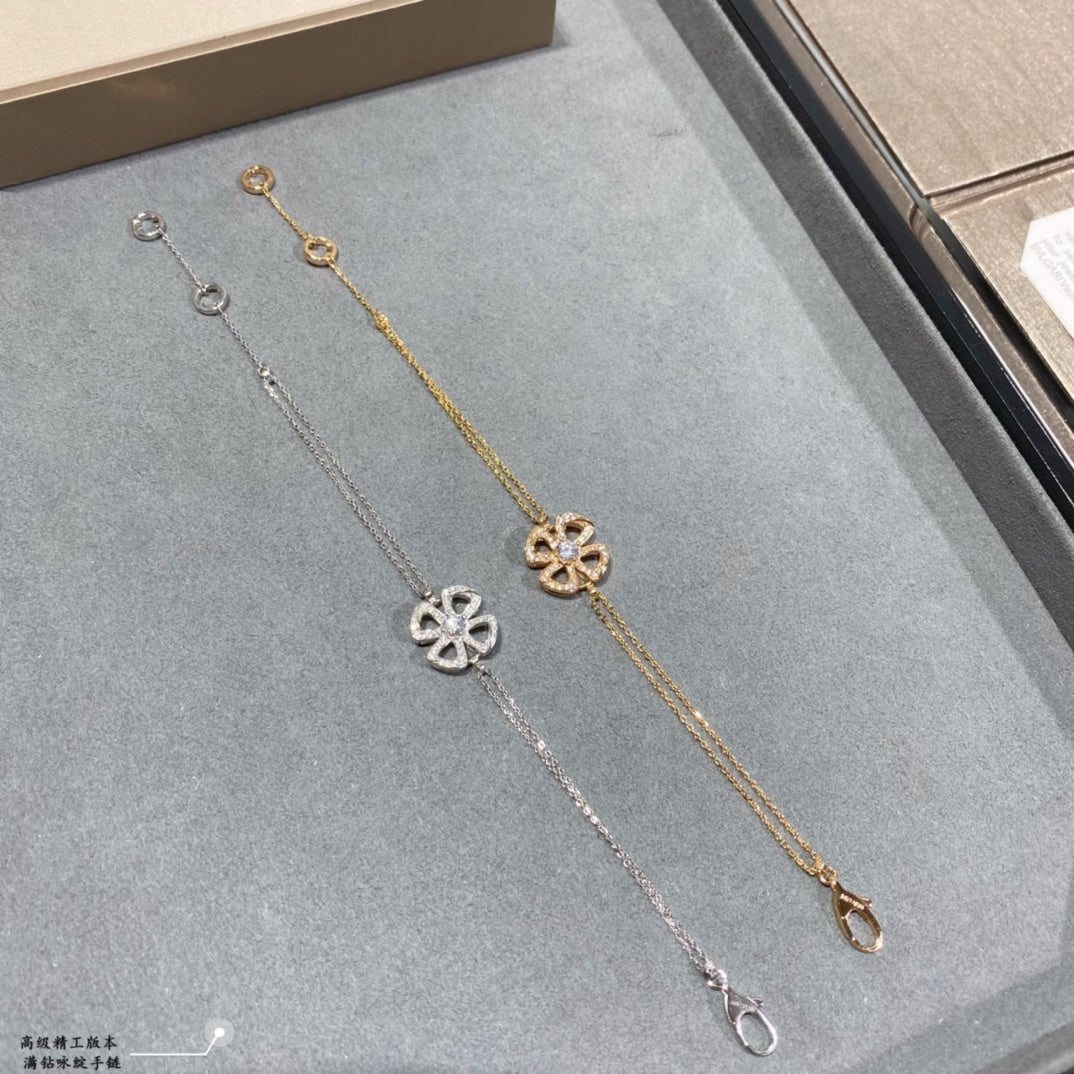 18K BVLGARI Fiorever Central Diamond Bracelet